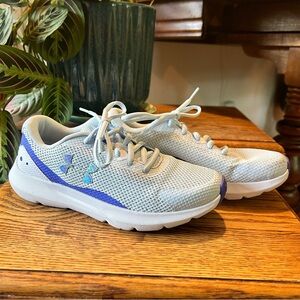 🩵 Under Armour Kids 4.5Y Light Blue Runners